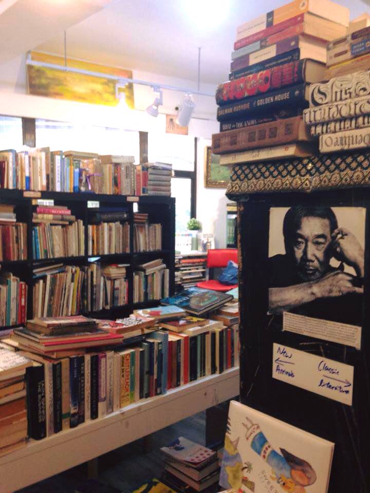 1 - Flowbooks second hand bookstore in HK