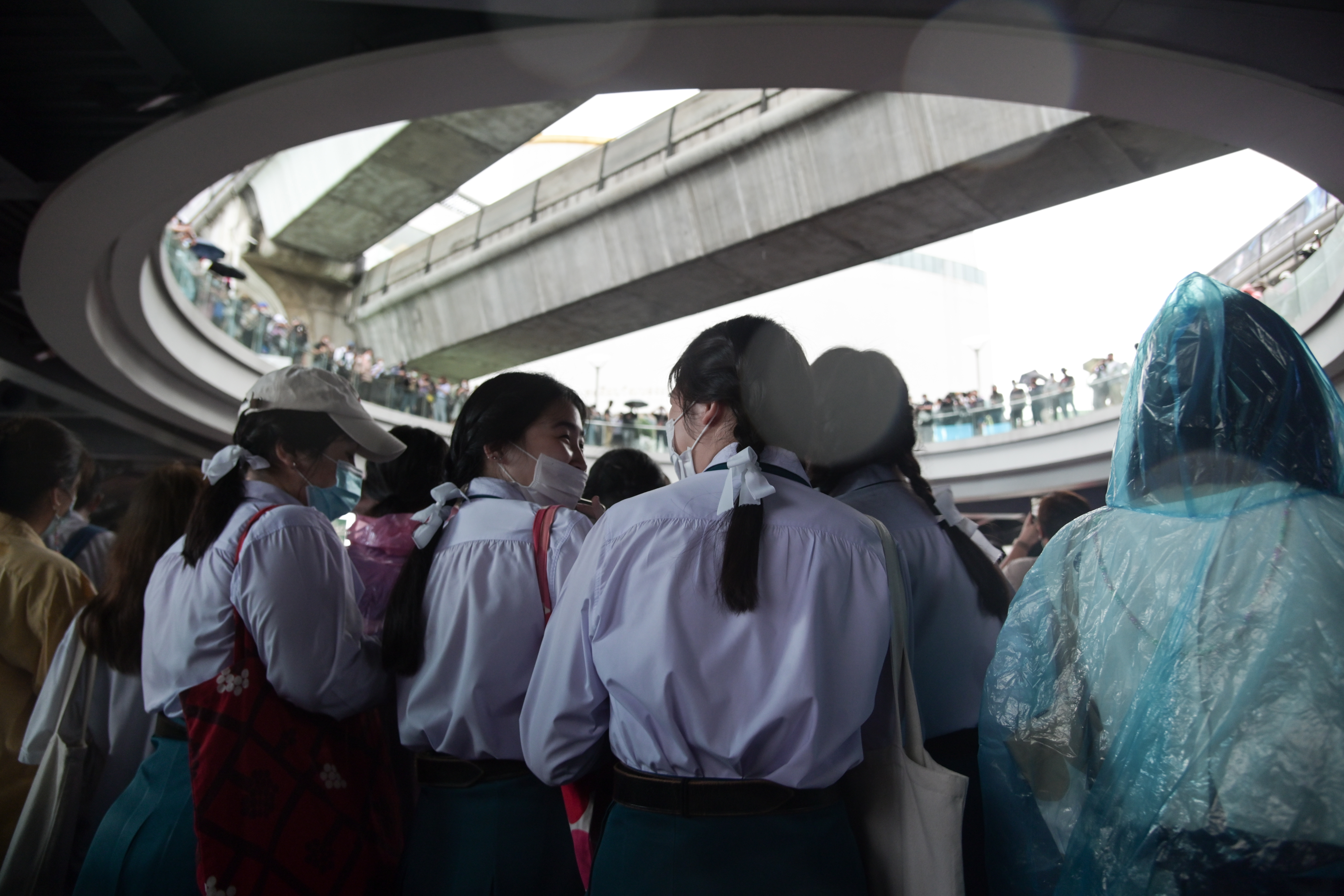 ประท้วง-วัยรุ่น-สี่แยกปทุมวัน-16ตุลาคม